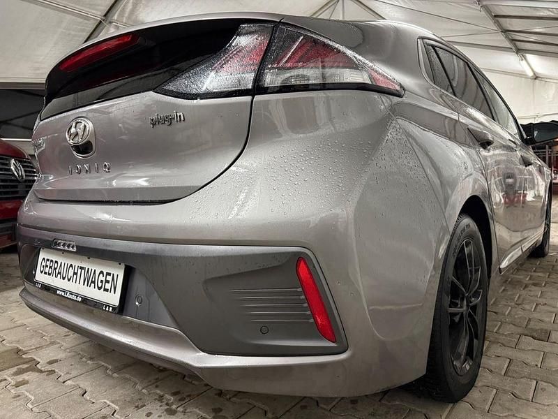 Gebraucht Hyundai Ioniq Style 105 PS (77 kW) 2022 Grau Kleinwagen