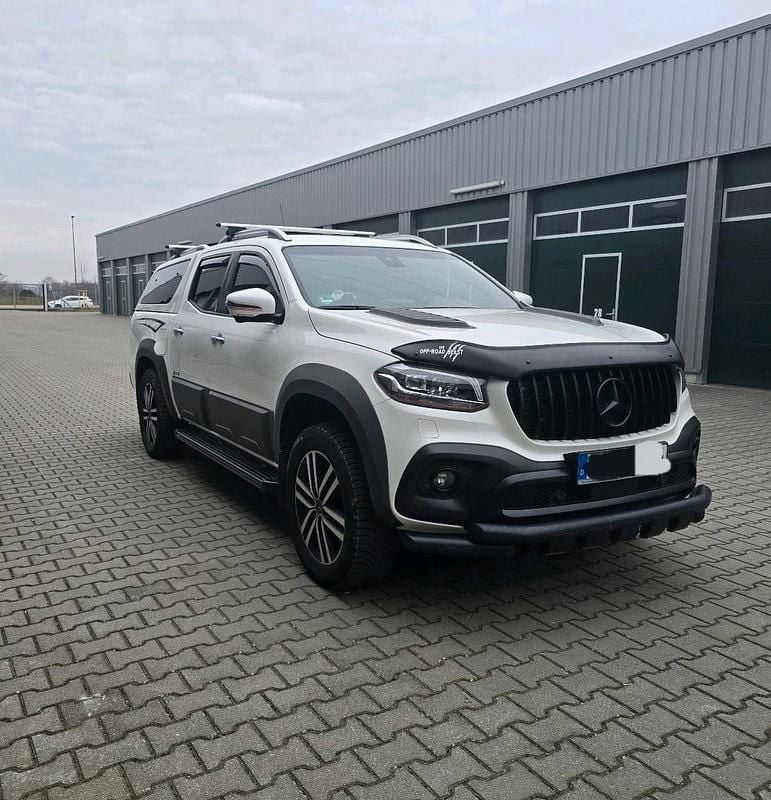 Gebraucht Mercedes X250 190 PS (139 kW) 2018 Andere farben Pickup