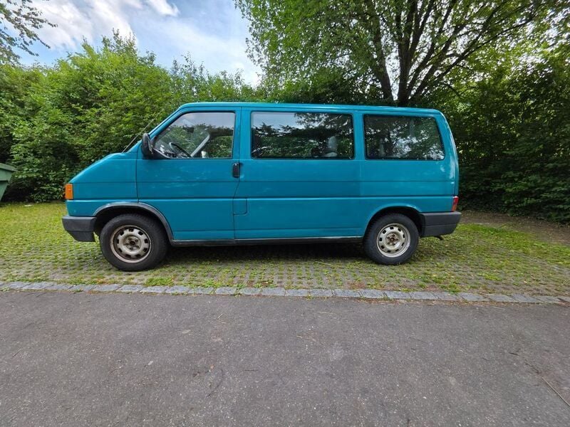 Grün Gebraucht 1994 VW T4 Van | 6.200 € - Bild 1/4