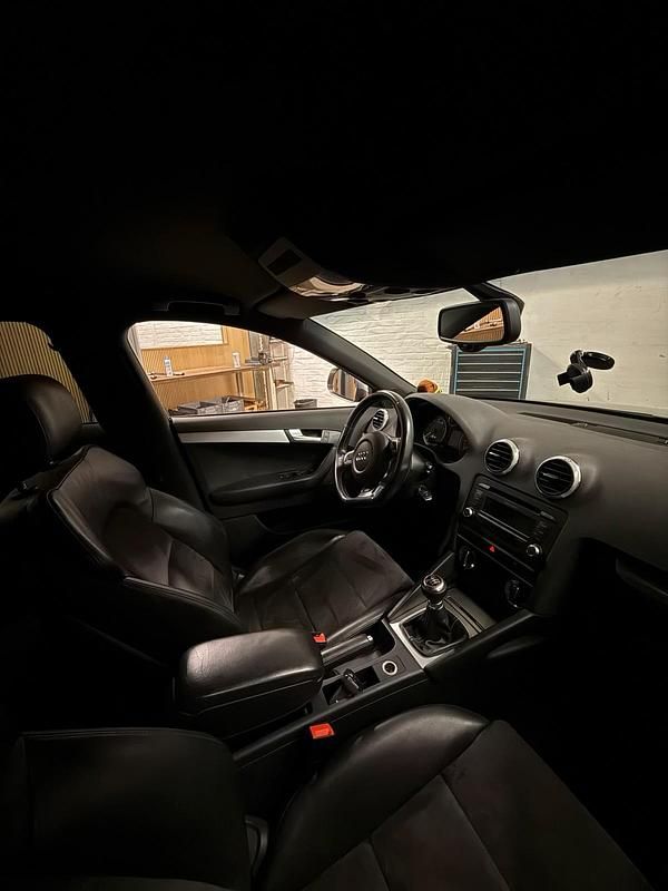 Gebraucht Audi S3 Sportback 265 PS (194 kW) 2008 Schwarz Kleinwagen