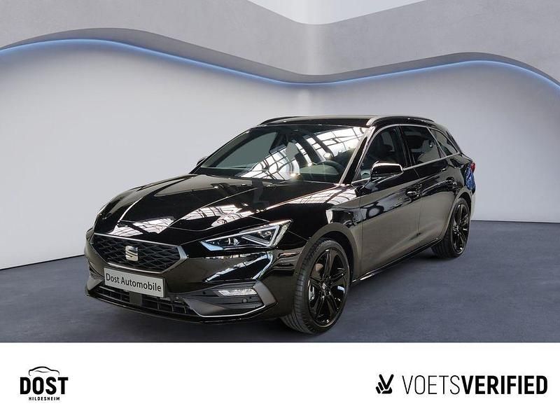 Schwarz Gebraucht 2025 Seat Leon Black Edition Limousine | 34.930 € (Teuer) - Bild 1/4