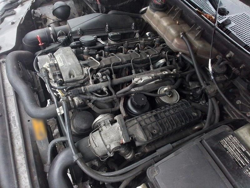 Gebraucht Mercedes ML270 163 PS (119 kW) 2003 Silber SUV