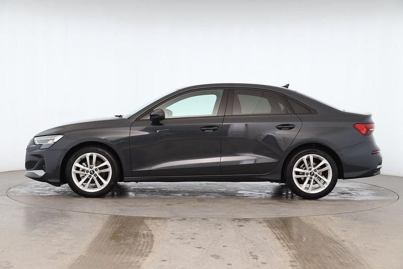 Gebraucht Audi A3 Advanced Plus 116 PS (85 kW) 2024 Grau Limousine