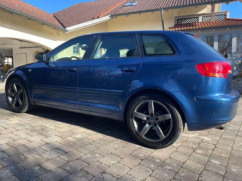 Gebraucht Audi A3 140 PS (102 kW) 2006 Blau Kleinwagen