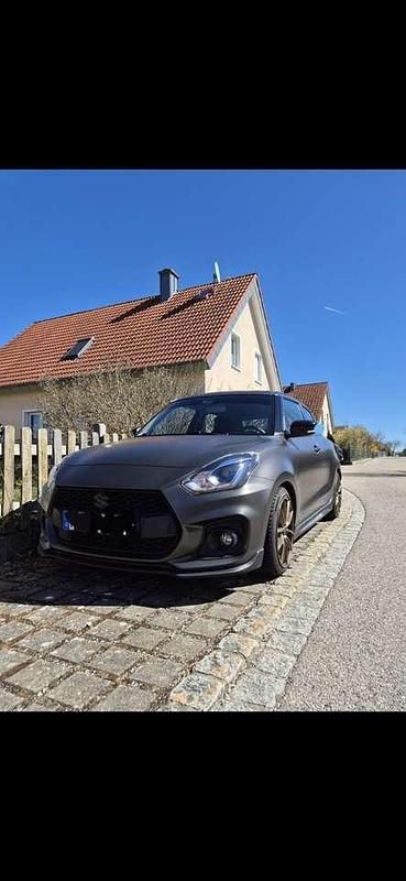 Grau Gebraucht 2018 Suzuki Swift Sport Kleinwagen | 12.000 € (Guter Preis) - Bild 1/4