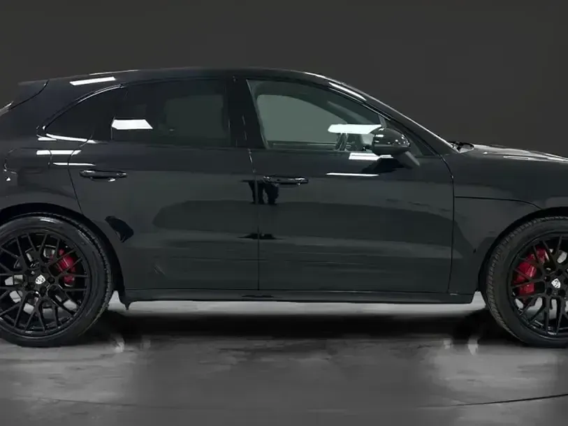 Gebraucht Porsche Macan GTS 381 PS (280 kW) 2020 Tiefschwarz SUV