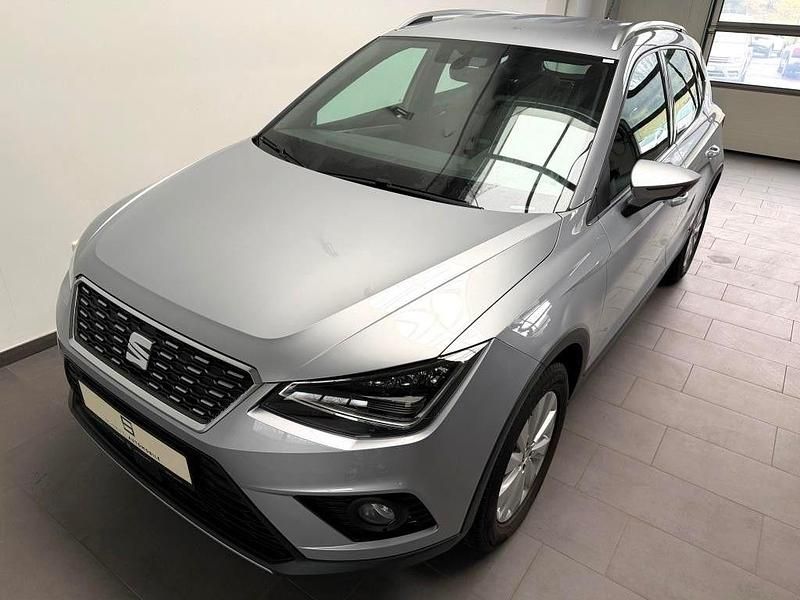 Gebraucht Seat Arona XCELLENCE 116 PS (85 kW) 2018 Silber SUV