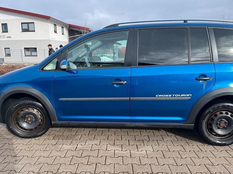 Gebraucht VW Touran Cross 170 PS (125 kW) 2008 Blau Van / Kleinbus