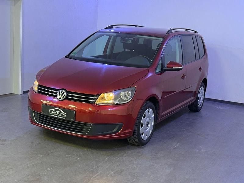 Gebraucht VW Touran Comfortline 140 PS (102 kW) 2013 Rot Van / Kleinbus