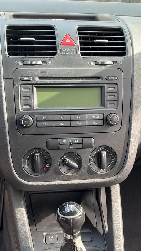 Gebraucht VW Golf V 75 PS (55 kW) 2004 Blau Kleinwagen