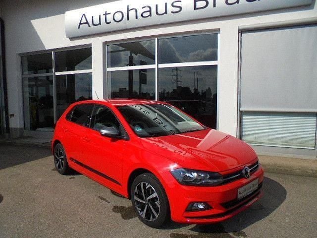 Rot Gebraucht 2021 VW Polo Beats Kleinwagen | 11.790 € (Guter Preis) - Bild 1/4