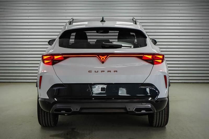 Nowe Cupra Formentor 150 KM (110 kW) 2026 Biały SUV