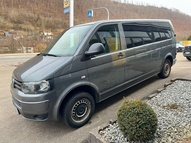 Gebraucht VW Transporter 102 PS (75 kW) 2015 Grau Van