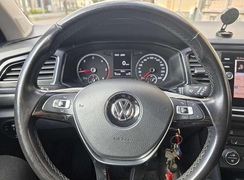 Gebraucht VW T-Roc Basis 116 PS (85 kW) 2018 SUV