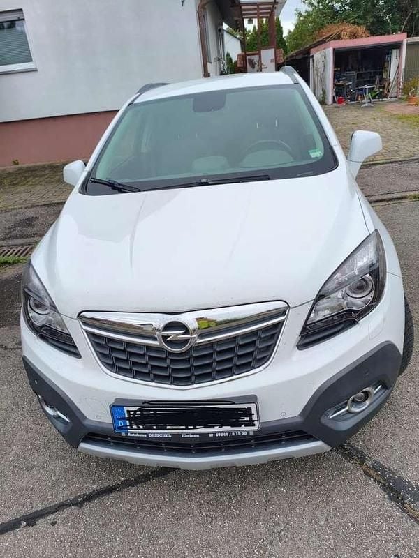 Weiß Gebraucht 2013 Opel Mokka Innovation SUV | 7.700 € (Fairer Preis) - Bild 1/3