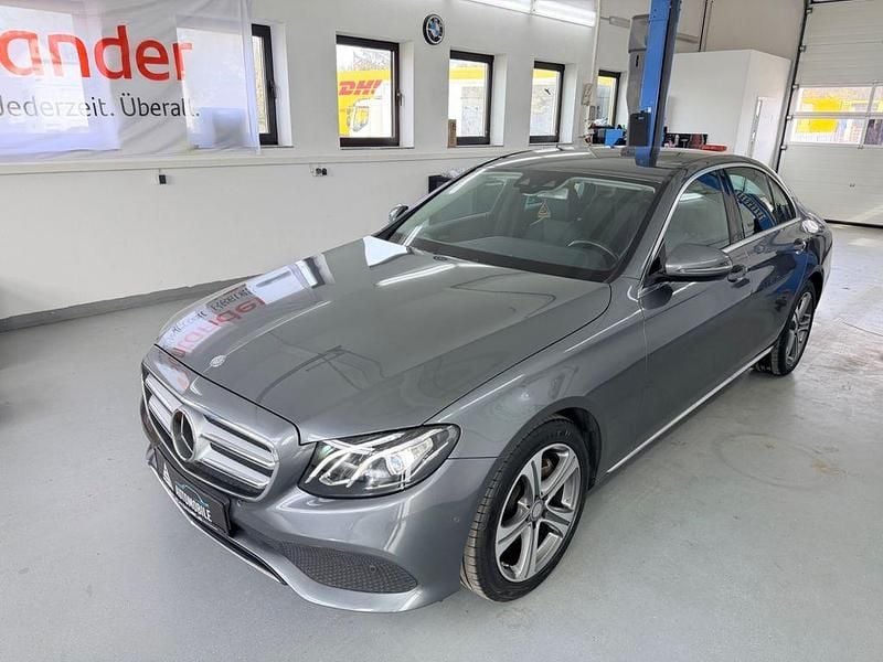 Gebraucht Mercedes E220 194 PS (142 kW) 2016 Grau Limousine