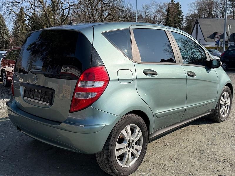 Gebraucht Mercedes A150 95 PS (69 kW) 2005 Blau Kleinwagen
