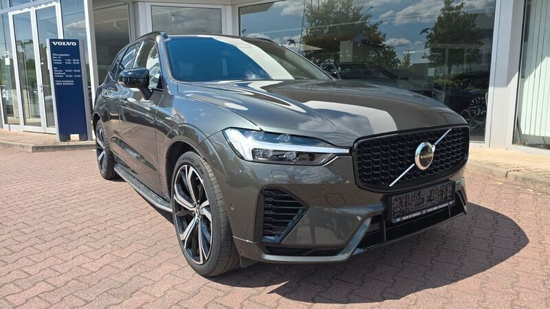 Grau Gebraucht 2021 Volvo XC60 R-Design SUV | 44.900 € (Fairer Preis) - Bild 1/4