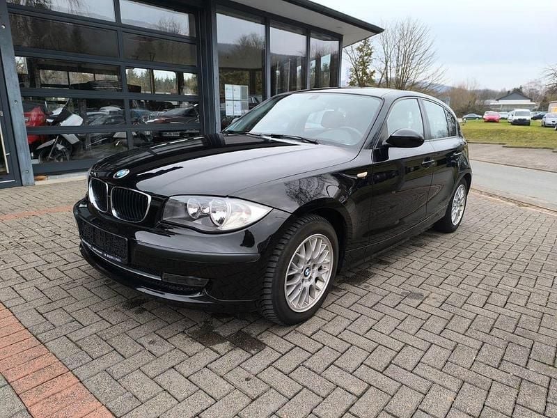 Gebraucht BMW 116 Advantage 122 PS (89 kW) 2009 Schwarz Kleinwagen
