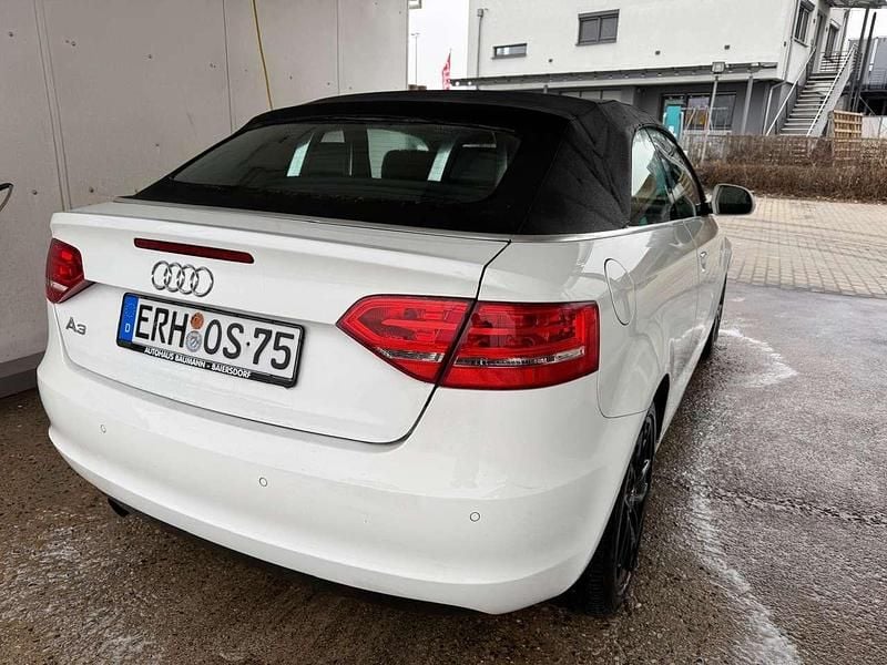 Weiß Gebraucht 2009 Audi A3 Cabriolet Attraction Cabrio | 4.300 € (Fairer Preis) - Bild 1/4