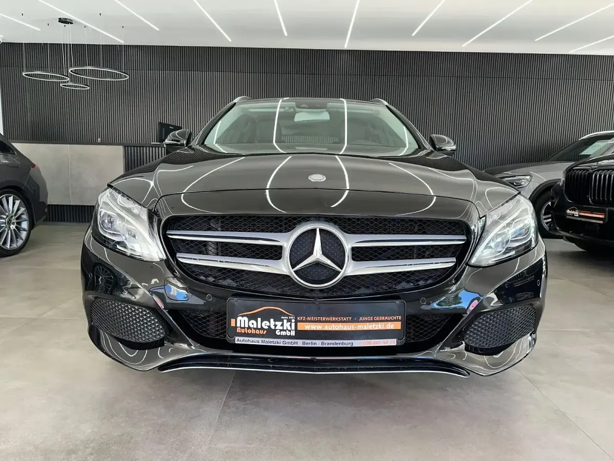 Gebraucht Mercedes C200 184 PS (135 kW) 2016 Schwarz Kombi