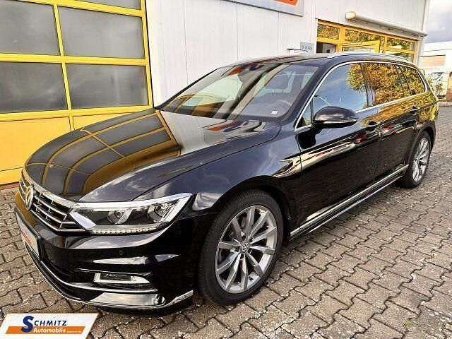 Gebraucht VW Passat R-line 150 PS (110 kW) 2018 Schwarz Kombi