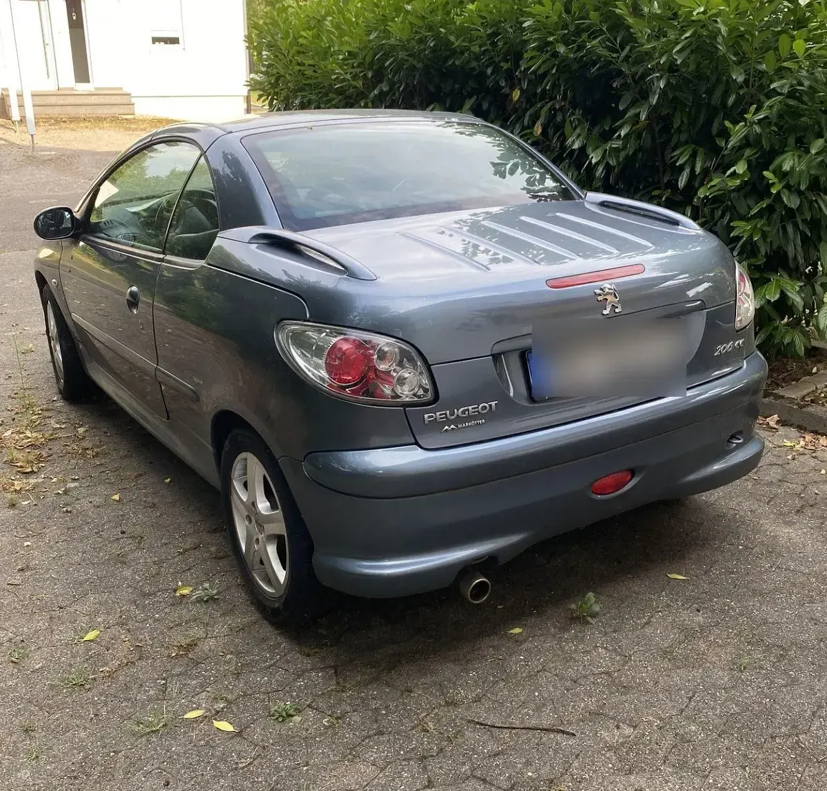 Gebraucht Peugeot 206 CC Filou 109 PS (80 kW) 2005 Grau Cabrio