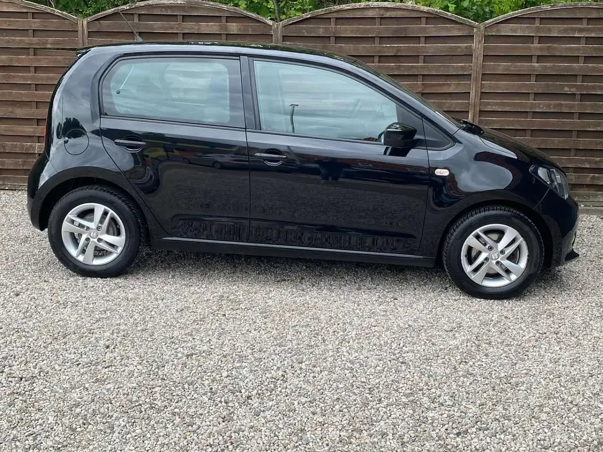 Gebraucht Seat Mii Style 75 PS (55 kW) 2019 Deep black Kleinwagen