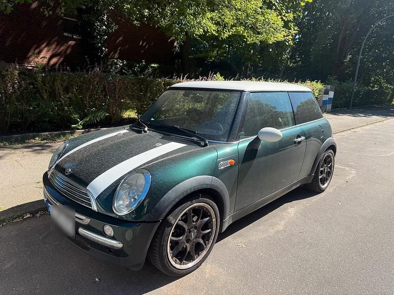 Grün Gebraucht 2003 Mini ONE Kleinwagen | 999 € (Guter Preis) - Bild 1/4