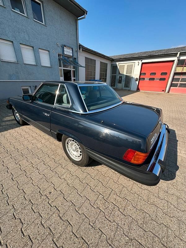 Gebraucht Mercedes SL380 163 PS (119 kW) 1985 Blau Cabrio