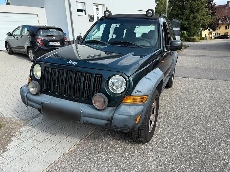 Grün Gebraucht 2005 Jeep Cherokee SUV | 2.100 € - Bild 1/4