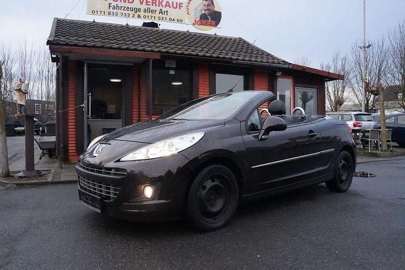 Schwarz Gebraucht 2012 Peugeot 207 CC Allure Cabrio | 3.990 € (Superpreis) - Bild 1/4