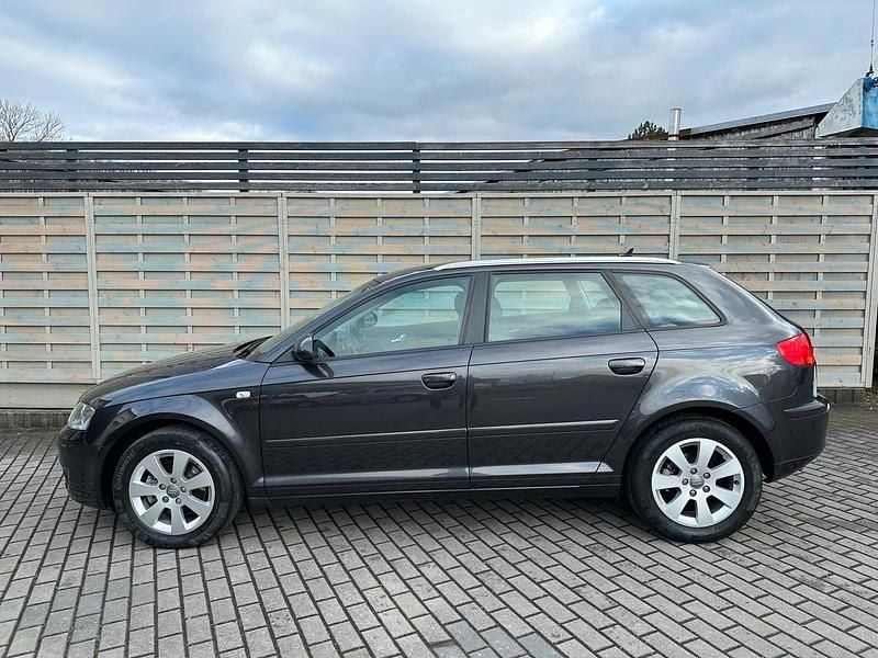 Używany Audi A3 Comfort 150 KM (110 kW) 2006 Szary Hatchback