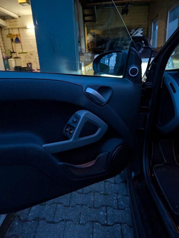 Gebraucht Smart ForTwo Coupé Passion 84 PS (61 kW) 2012 Schwarz Coupé