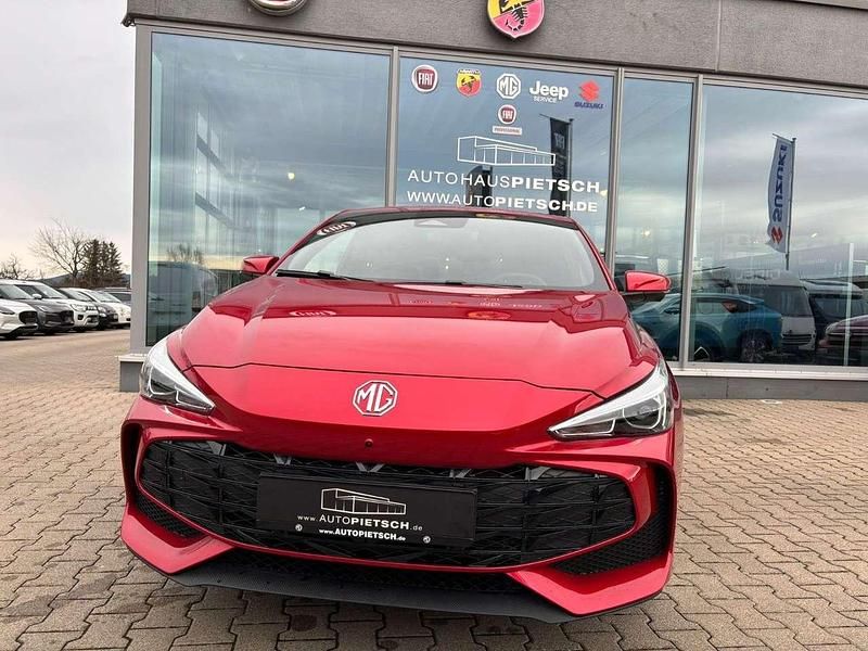 Neu MG MG3 Luxury 102 PS (75 kW) 2026 Diamond red Kleinwagen