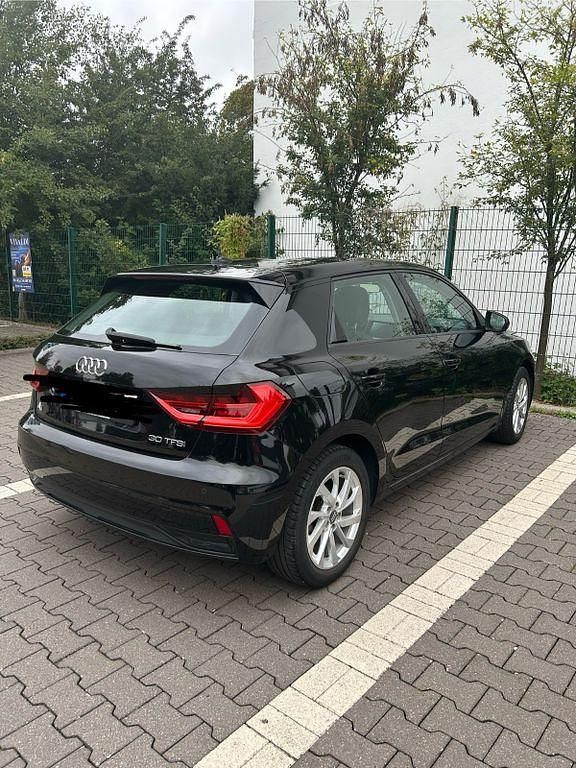 Schwarz Gebraucht 2018 Audi A1 Sportback Comfort Kleinwagen | 15.500 € (Fairer Preis) - Bild 1/4