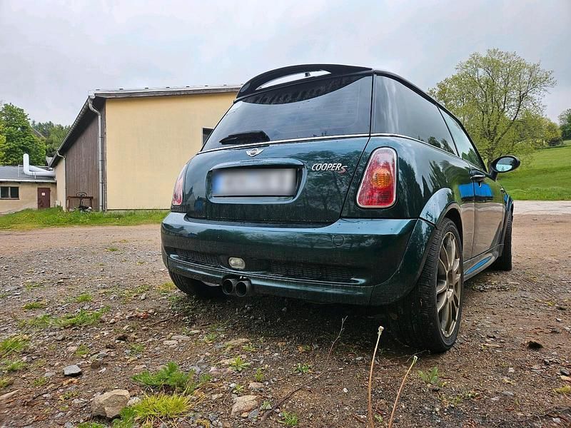 Second-hand Mini Cooper 116 CP (85 kW) 2002 Verde Hatchback