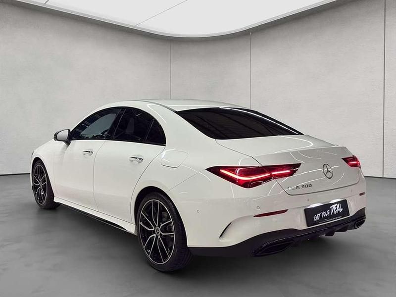 Gebraucht Mercedes CLA200 Edition 163 PS (119 kW) 2026 Weiß Coupé