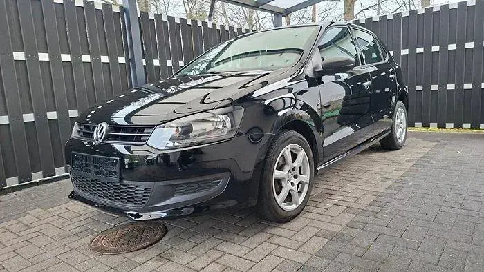 Gebraucht VW Polo 60 PS (44 kW) 2011 Schwarz Kleinwagen