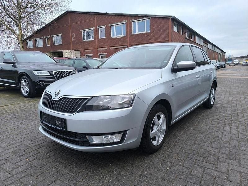 Silber Gebraucht 2015 Skoda Rapid Ambition Limousine | 2.499 € (Superpreis) - Bild 1/4