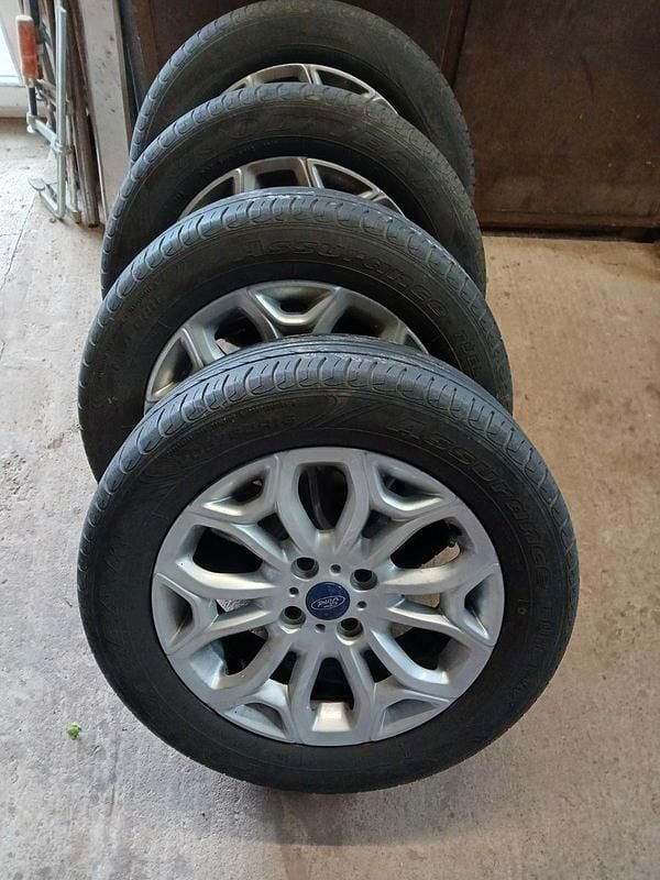 Gebraucht Ford Ecosport Titanium 111 PS (81 kW) 2017 Grau SUV