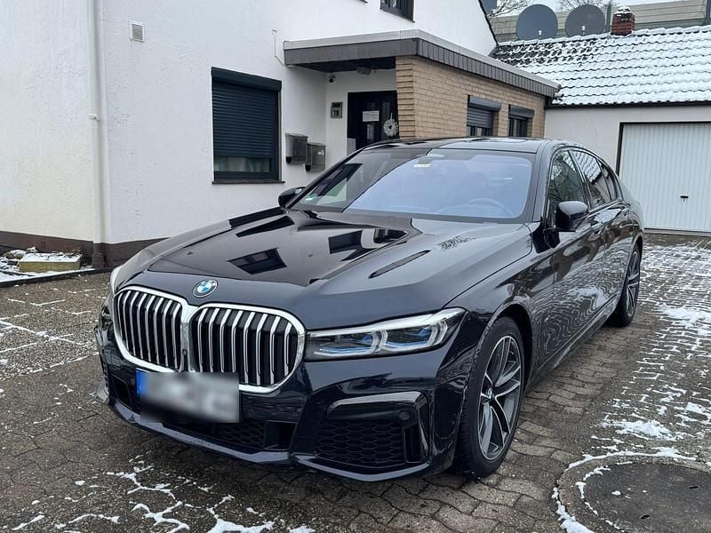 Gebraucht BMW 730 M Sport 265 PS (194 kW) 2020 Schwarz Limousine