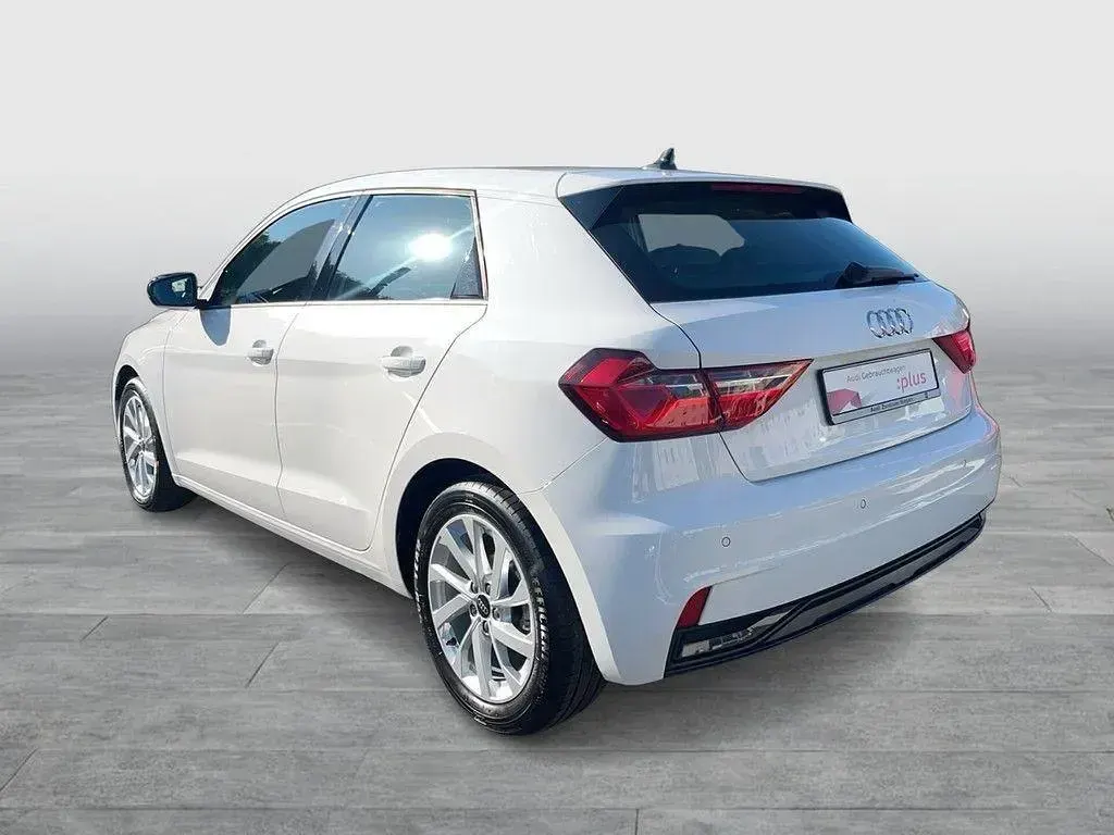 Gebraucht Audi A1 Sportback Advanced 110 PS (80 kW) 2021 Weiß Kleinwagen