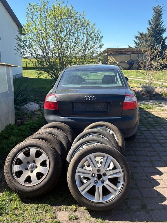 Gebraucht Audi A4 102 PS (75 kW) 2004 Schwarz Limousine