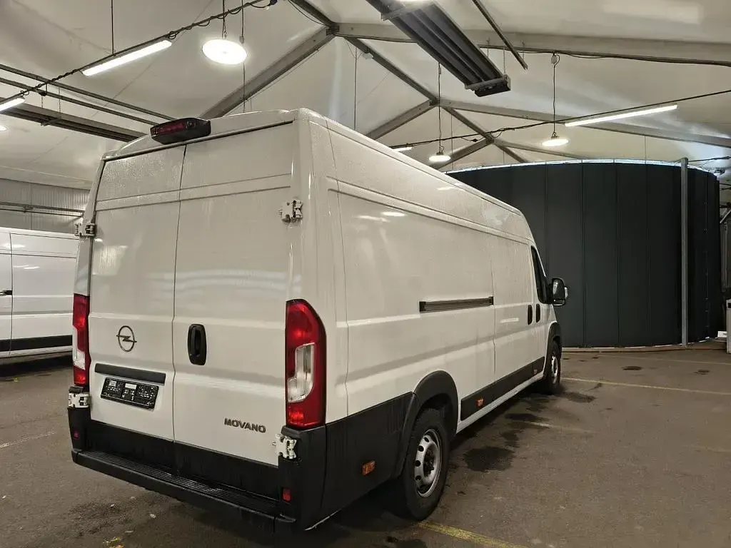 Gebraucht Opel Movano 140 PS (102 kW) 2024 Weiß Van