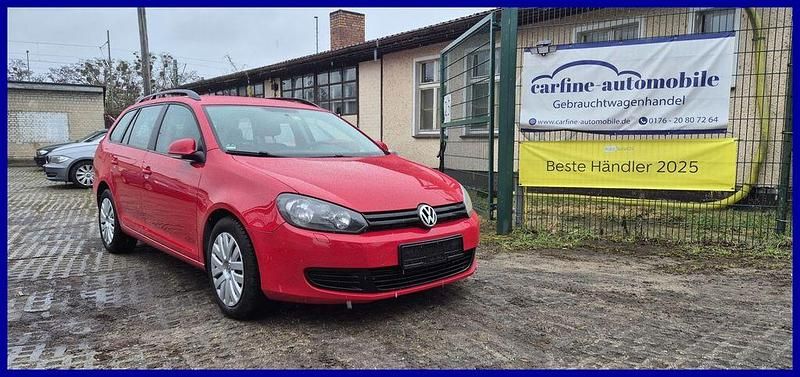 Gebraucht VW Golf VI 105 PS (77 kW) 2012 Rot Kleinwagen