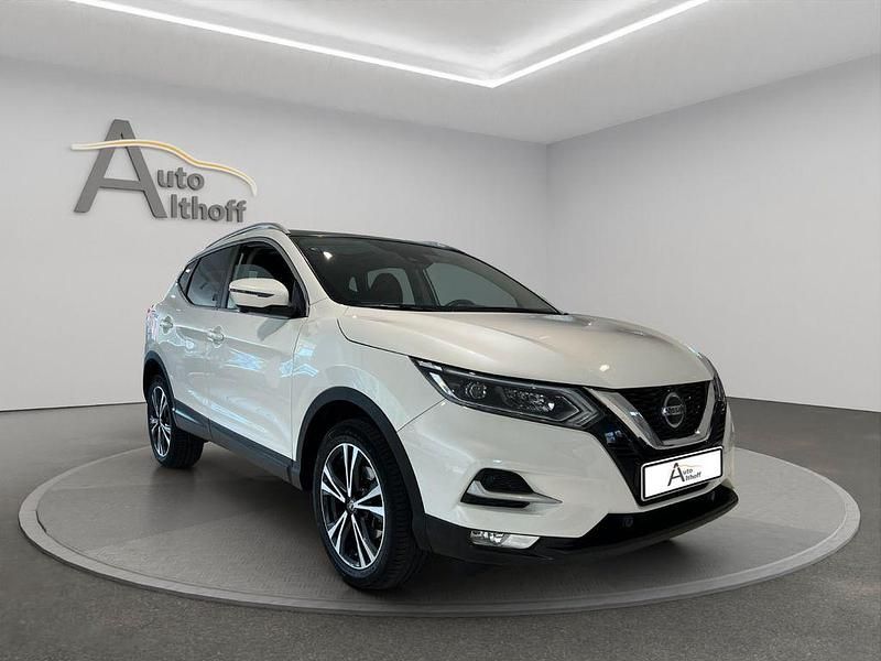 Weiß Gebraucht 2019 Nissan Qashqai 360º SUV | 19.599 € (Fairer Preis) - Bild 1/4