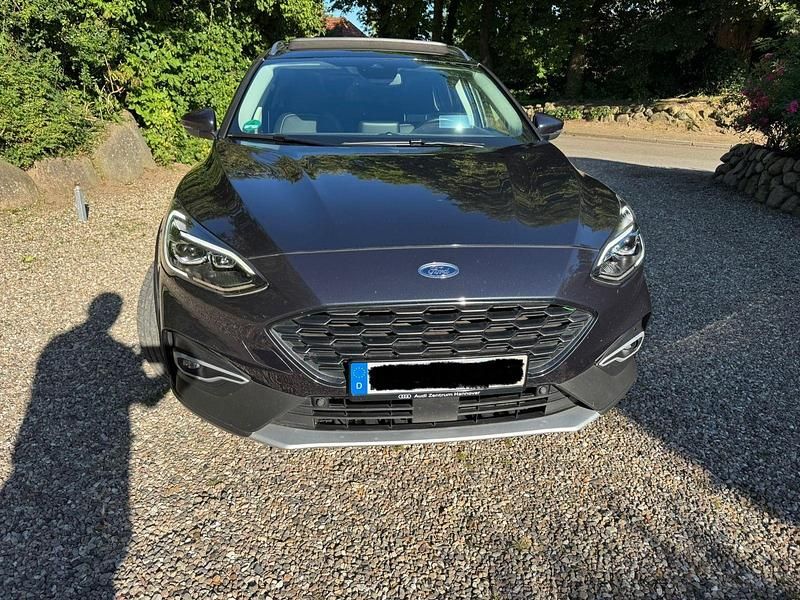 Gebraucht Ford Focus Active 150 PS (110 kW) 2020 Grau Kombi