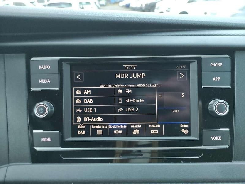 Gebraucht VW T6.1 110 PS (80 kW) 2024 Candyweiß Van