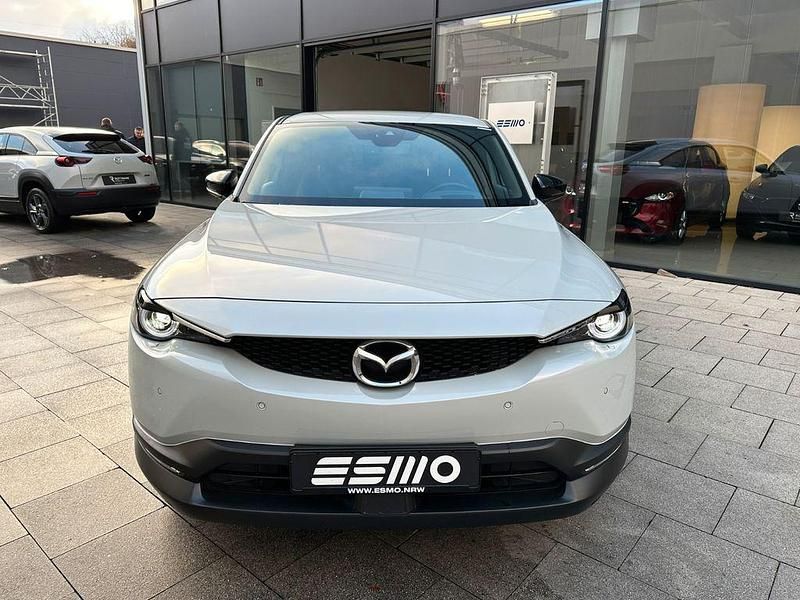 Weiß Gebraucht 2022 Mazda MX30 Ad'Vantage SUV | 14.500 € (Superpreis) - Bild 1/4